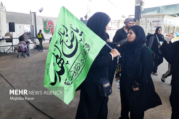 تردد ۸۰ هزار عاشق اباعبدالله(ع) از دروازه عتبات