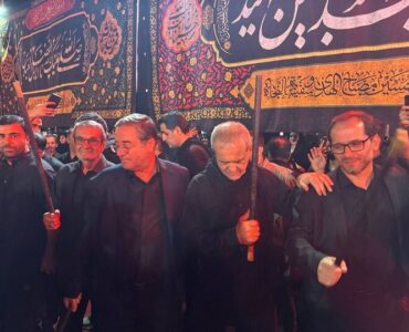 حضور پزشکیان در مراسم شام غریبان حضرت اباعبدالله الحسین (ع) در ارومیه