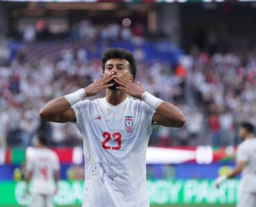 رامین رضاییان در آغوش محمد صلاح؛ ستاره مصری در کنار رونالدو و راموس! + عکس