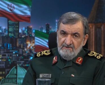 سرلشکر رضایی: امشب، متجاوزان پاسخ خود را دریافت کردند