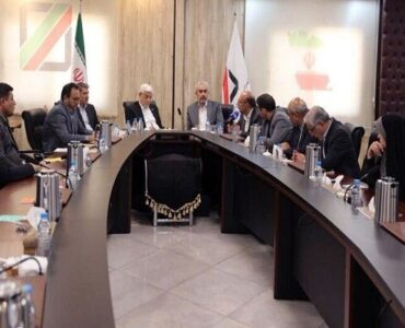 عارف: هیچ اختلافی درباره متن مذاکره میان مسئولان کشور نیست