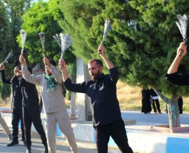 عزاداری عصر تاسوعا در شهر محمودآباد نمونه عزاداری عصر تاسوعا در شهر محمودآباد نمونه