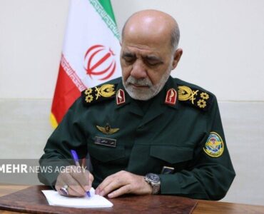 قدردانی فرمانده قرارگاه مرکزی خاتم‌الانبیا از یکصد شب حضور ملت ایران