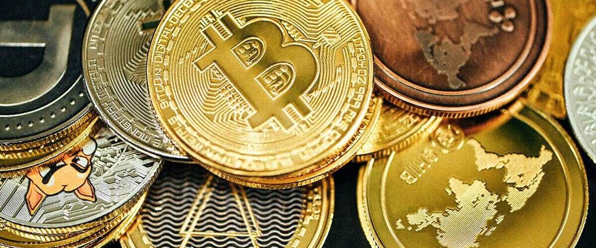 قیمت رمزارزها امروز شنبه ۶ تیر ۱۴۰۵ | بیت‌کوین درجا زد؛ تتر صعودی شد