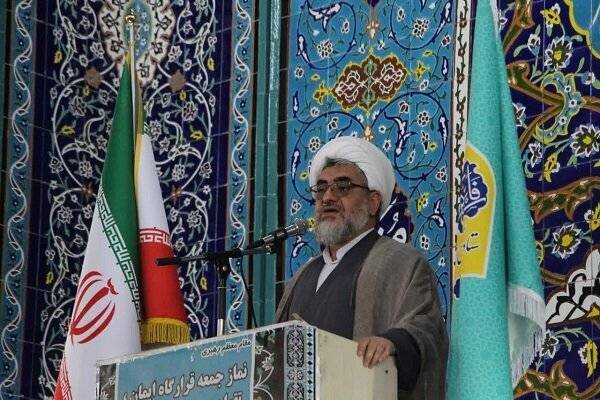 مسئولان در مذاکرات از مطالبات رهبر انقلاب عقب‌نشینی نکنند