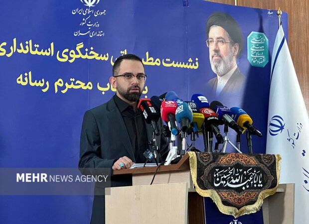 مسئولین در میدان خدمات رسانی استوار ایستادگی کردند