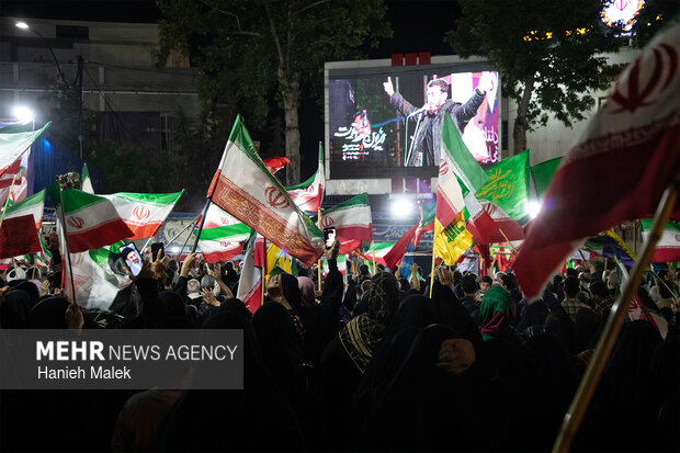 مهرگان در ایستگاه صد و نوزدهم؛ تداوم حضور مردمی در خیابان‌ها