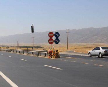 نصب ٣٠٠٠ تابلو و علائم ایمنی در محورهای ایلام تا پیش از
اربعین حسینی
