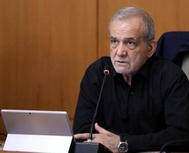 پزشکیان: اثربخشی مذاکرات به میزان پایبندی به تعهدات بستگی دارد پزشکیان: اثربخشی مذاکرات به میزان پایبندی به تعهدات بستگی دارد