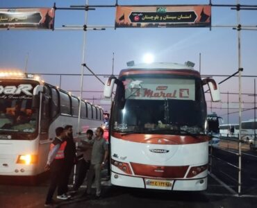 آمادگی کامل مرزهای خوزستان برای خدمت‌رسانی به زائران اربعین
/ پیش‌بینی ۱۹۵۰ دستگاه اتوبوس در شلمچه و چذابه
