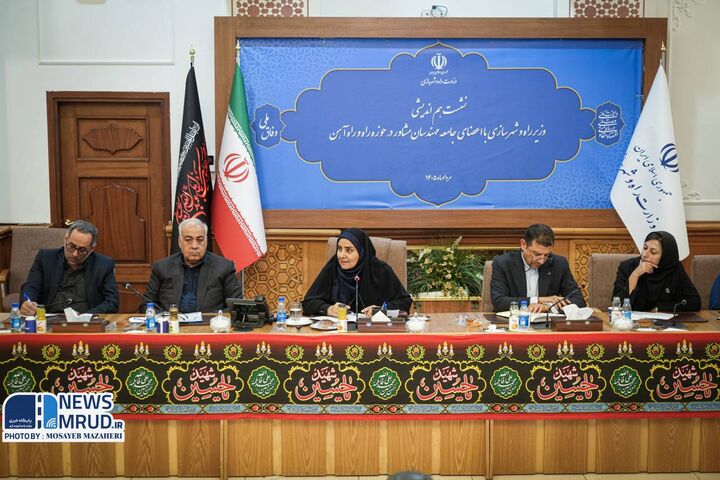 اطلاع نگاشت /میزان تردد در محورهای مواصلاتی استان آذربایجان
شرقی در ۴ماهه نخست سالجاری تبیین مهمترین الزامات توسعه زیرساختها در شرایط فعلی کشور/ ضرورت طراحی بهینه پروژهها، کاهش هدررفت سرمایه و بازنگری در اولویتها