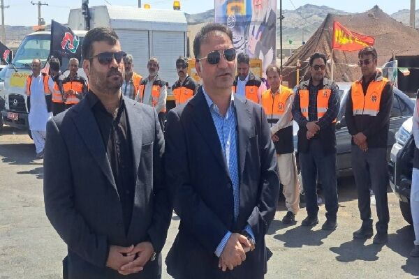 اعزام بیش از ۱۰ هزار زائر سیستان و بلوچستان به مراسم تشییع
رهبر شهید امت / بازگشت تمامی زائران به سلامت