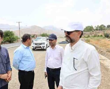 بازدید مدیرکل راه و شهرسازی جنوب کرمان از پروژه‌های
شهرستان‌های رودبار جنوب و جیرفت