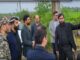 بازدید میدانی مسئولان لنگرود از پروژه‌های نهضت ملی مسکن و
جوانی جمعیت در چاف و چمخاله در استان گیلان