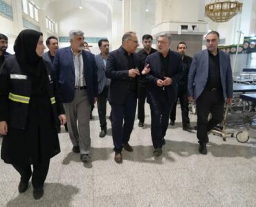بازدید وزیر بهداشت از مصلی امام خمینی(ره) بازدید وزیر بهداشت از مصلی امام خمینی(ره)