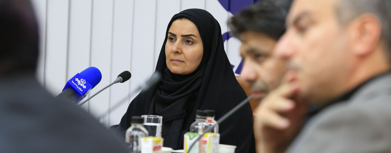 ببینید| برگزاری جلسه قرارگاه حمل‌ونقل هوایی ستاد تشییع رهبر
شهید انقلاب با حضور وزیر راه و شهرسازی