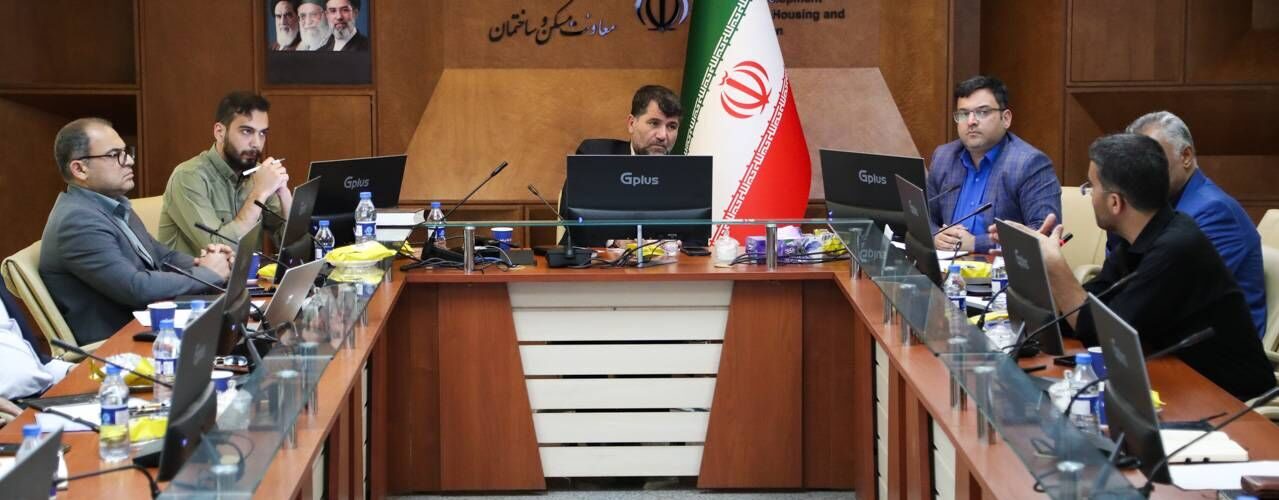 ببینید | برگزاری جلسه پایش مسکن اداره‌کل راه‌وشهرسازی استان
مرکزی