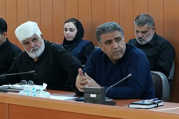 ببینید| جلسه ستاد اربعین حسینی با حضور معاون وزیر کشور،
استاندار خوزستان و مدیرکل راه و شهرسازی خوزستان در خرمشهر