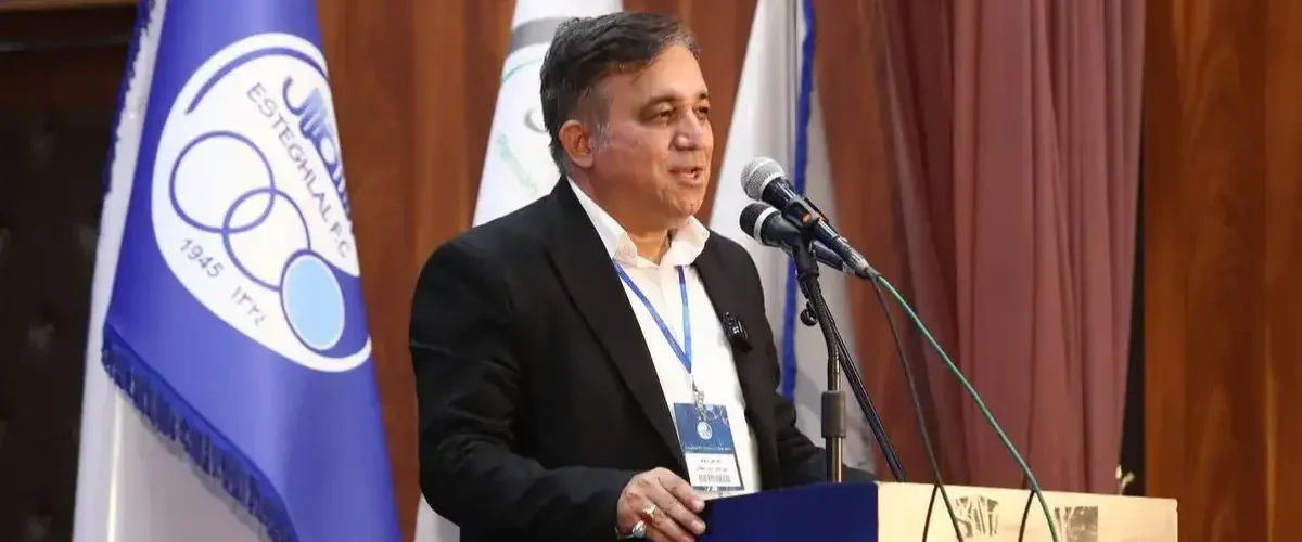 خبر جدید درباره پنجره استقلال / تاجرنیا به هواداران وعده داد