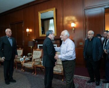 دیدار مسئولان گروههای مقاومت فلسطینی با عراقچی دیدار مسئولان گروههای مقاومت فلسطینی با عراقچی