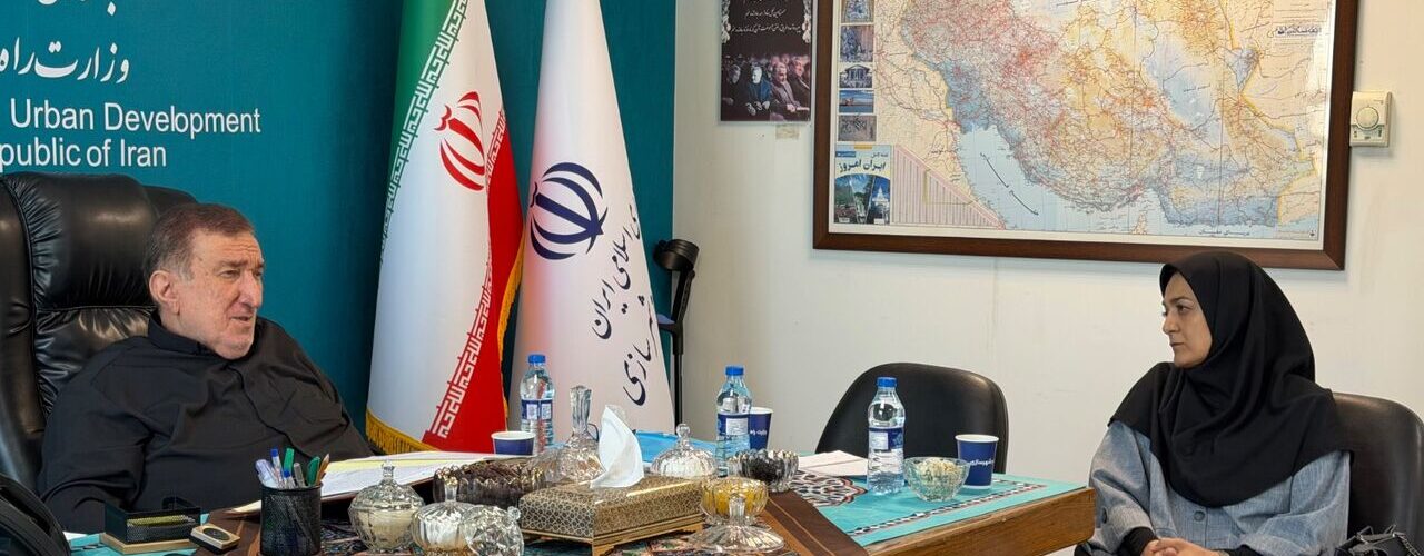 راهکارهای عملی برای اعتلا و تقویت خدمات‌رسانی به
ایثارگران