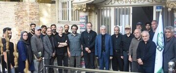 روایت هنری وداع جلوهای از «بعثت هنرمندان» است/۱۵۰ شهر و روستا به همت انجمن سینمای جوانان ایران روایتگر بدرقه شدند روایت هنری وداع جلوهای از «بعثت هنرمندان» است/۱۵۰ شهر و روستا به همت انجمن سینمای جوانان ایران روایتگر بدرقه شدند