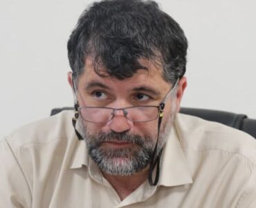 زنجان از استانهای پیشرو کشور در اجرای نهضت ملی مسکن
است زنجان از استانهای پیشرو کشور در اجرای نهضت ملی مسکن
است