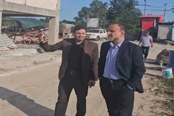 شتاب‌بخشی به نهضت ملی مسکن در آستانه‌اشرفیه؛ بازدید میدانی
نماینده مجلس و رئیس اداره راه و شهرسازی از روند اجرایی
پروژه