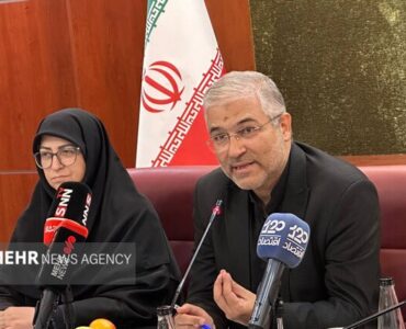 فلسفی: حفاظت از محیط زیست نباید مانع تولید و فعالیت عشایر شود