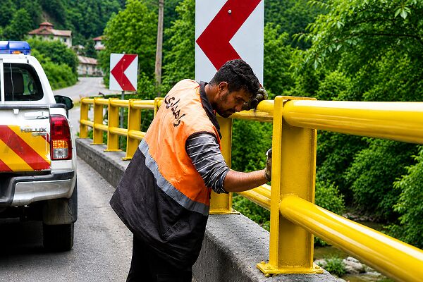 نصب بیش از3 هزار تابلوی ایمنی، پیام‌آور امنیت در راه‌های
مازندران