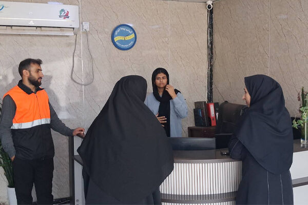 نظارت تیم‌های راهداری بر ناوگان مسافربری قشم