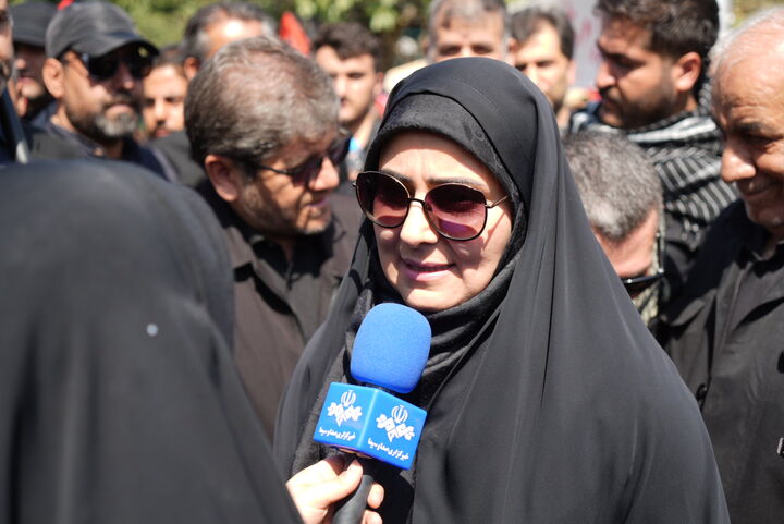 ویدئو| وزیر راه و شهرسازی در حاشیه مراسم وداع و تشییع پیکر رهبر شهید انقلاب ببینید | حضور وزیر راه و شهرسازی در مراسم تشییع پیکر رهبر شهید ایران