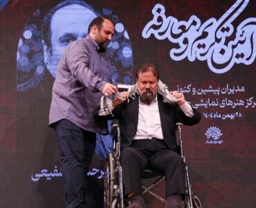 کوروش زارعی: انگار قلب ایران را از سینهاش بیرون کشیدند کوروش زارعی: انگار قلب ایران را از سینهاش بیرون کشیدند