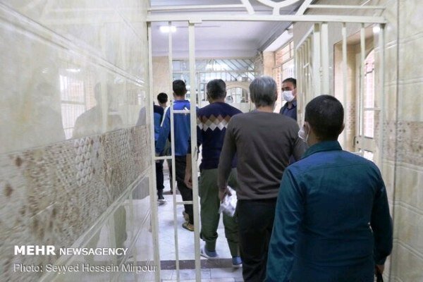 آزادی ۸ زندانی مالی با کمک ۱۰ میلیارد ریالی خیر کردستانی