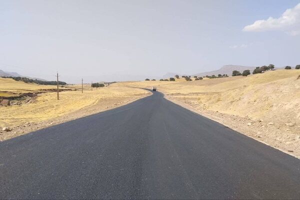 احداث و روکش آسفالت ۱۴۰ کیلومتر راه فرعی و روستایی در
لرستان