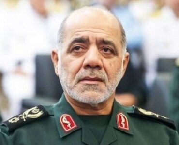 بازدید سرلشکر عبداللهی از یک سایت‌ تولید زیرزمینی موشک