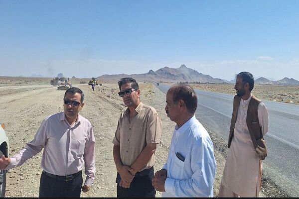 بازدید مدیر کل راه و شهرسازی سیستان و بلوچستان از عملیات
ساخت بزرگراه زاهدان – خاش
