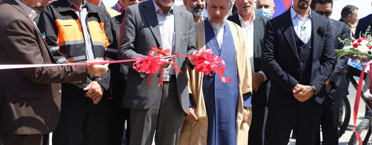 ببینید | آیین بهره‌برداری از پروژه‌های اداره‌کل راهداری و
حمل‌ونقل جاده‌ای استان اصفهان در شهرستان شاهین‌شهر