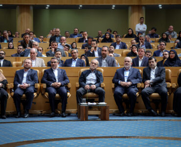 ببینید | قدردانی از وزارت راه و شهرسازی به عنوان دستگاه
اجرایی برتر در جشنواره شهید رجایی