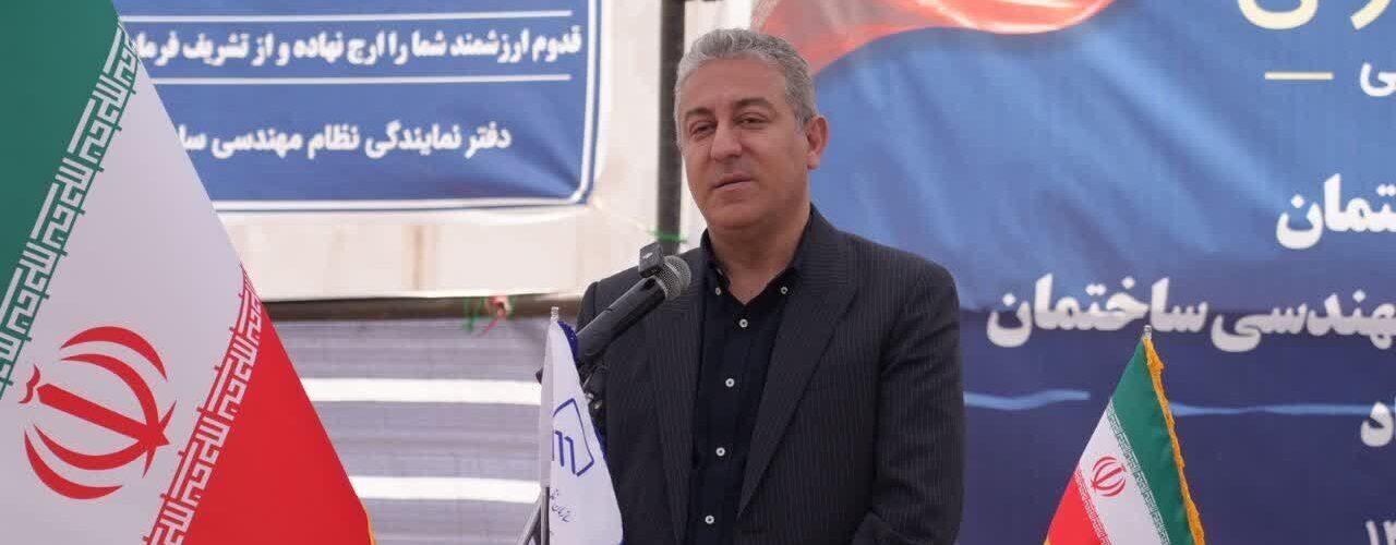 برگزاری آیین کلنگ زنی ساختمان دفتر سازمان نظام مهندسی
ساختمان مهاباد با حضور مدیر کل راه وشهرسازی استان