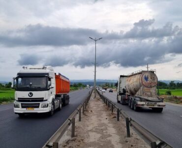 جابهجایی ۷.۴ میلیون تن کالا در مازندران/ ثبت ۵۸۳ هزار سفر
باری جابهجایی ۷.۴ میلیون تن کالا در مازندران/ ثبت ۵۸۳ هزار سفر
باری