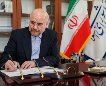 خبرنگاران رزمندگانی هستند که مأموریت‌شان دفاع از اقتدار فرهنگی ملت است