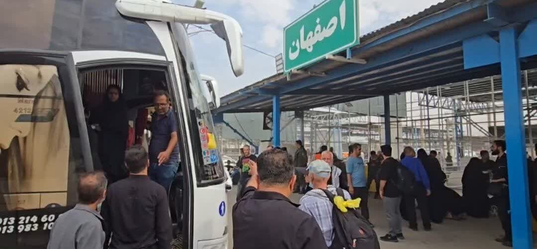 خدمت‌رسانی ناوگان حمل‌ونقل مسافری به ۷۴هزار زائر اصفهانی در
مسیر بازگشت