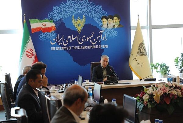 ریل در مسیر بهره‌وری/راه‌آهن به‌دنبال افزایش ظرفیت و کاهش
زمان سیر