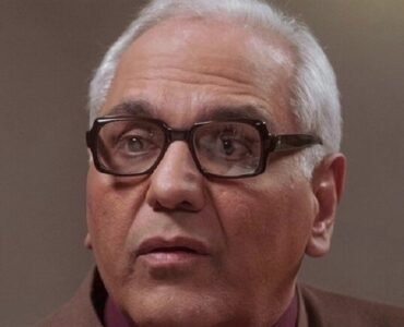 «مرد سههزار چهره» هفتگی میآید؛ نقویان: مدیری را زودتر قضاوت نکنید «مرد سههزار چهره» هفتگی میآید؛ نقویان: مدیری را زودتر قضاوت نکنید