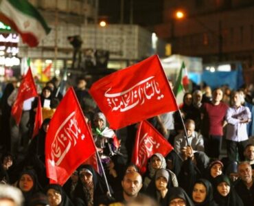 مردم استان تهران با حضور در میادین، تجاوزات آمریکا را محکوم میکنند مردم استان تهران با حضور در میادین، تجاوزات آمریکا را محکوم میکنند