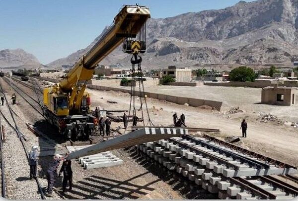 نوسازی و نصب هفت دستگاه سوزن سنگین بتنی در ایستگاه‌های
راه‌آهن اصفهان