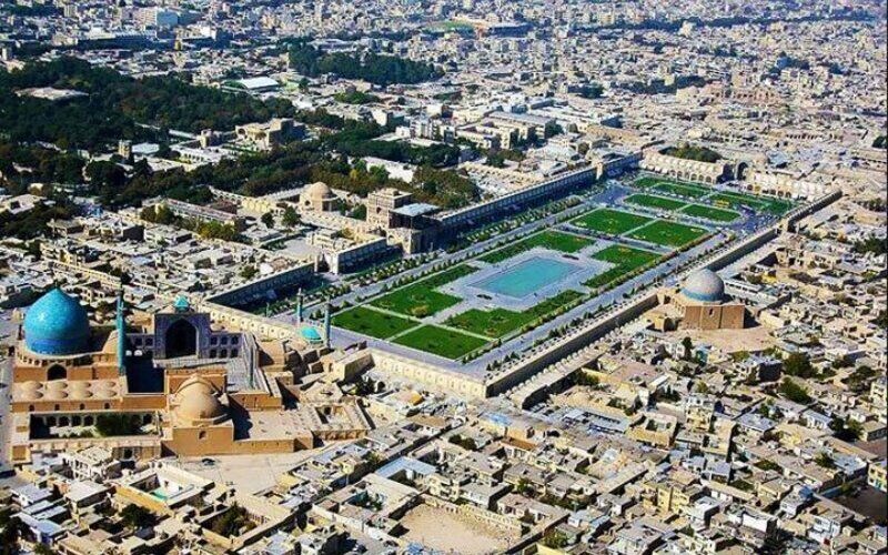 پایان چهار دهه انتظار برای نقشه راه ۱۴۲۰ کلان‌شهر
اصفهان
