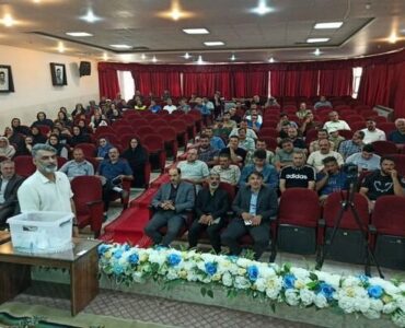۲۸۰ خانواده در باغبهادران استان اصفهان در مسیر دریافت زمین
نهضت ملی مسکن قرار گرفتند ۲۸۰ خانواده در باغبهادران استان اصفهان در مسیر دریافت زمین
نهضت ملی مسکن قرار گرفتند