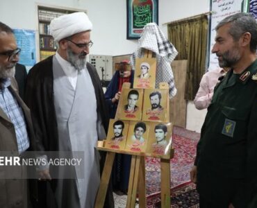 ۳۲ کتاب از خاطرات شهدای خورزان دامغان رونمایی شد ۳۲ کتاب از خاطرات شهدای خورزان دامغان رونمایی شد
